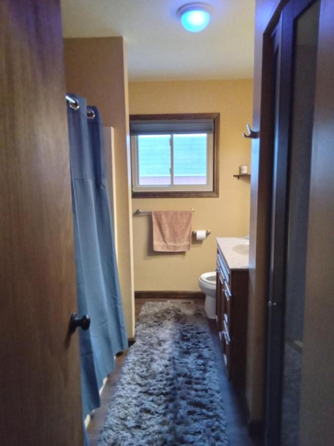 Ferienwohnung Outdoor Hot Tub And Cozy King Bed Lansing Exterior foto